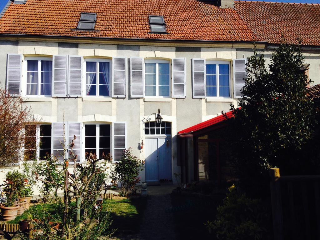 Bed and Breakfast Comme A La Maison Tours-sur-Marne Номер фото