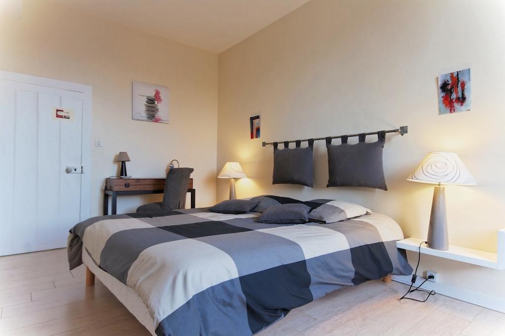 Bed and Breakfast Comme A La Maison Tours-sur-Marne Номер фото
