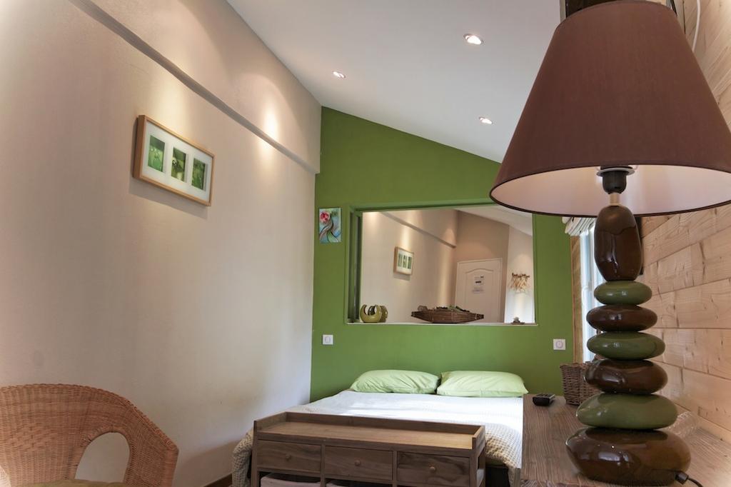Bed and Breakfast Comme A La Maison Tours-sur-Marne Номер фото
